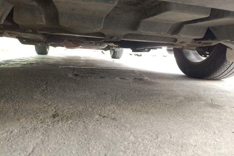 Used Buick GL8 2014 3.0L XT Luxury Business Flagship Edition Chassis Front