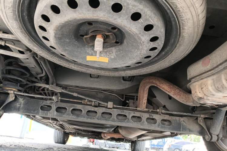Used Buick GL8 2014 2.4L Classic Edition Chassis Rear