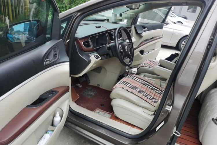 Used Buick GL8 2014 3.0L GT Luxury Business Haoya Edition Driver Seat