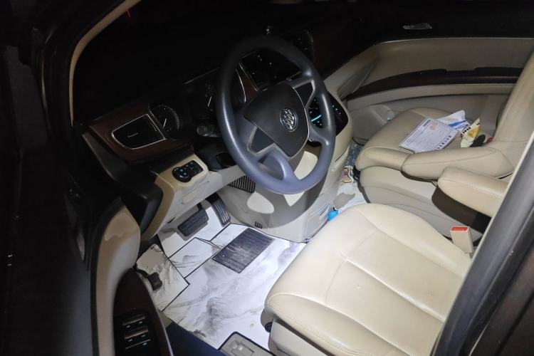 Used Buick GL8 2014 2.4L CT Luxury Business Comfort Edition Driver Seat