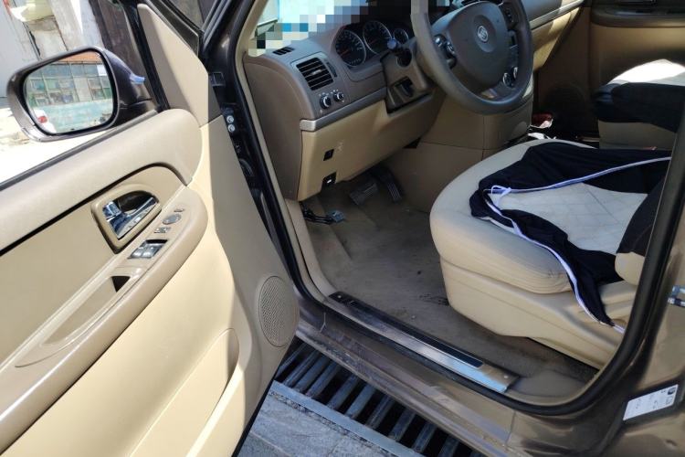 Used Buick GL8 2014 2.4L Comfort Edition Driver Seat