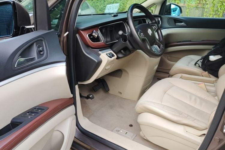 Used Buick GL8 2014 3.0L GT Luxury Business Haoya Edition Driver Seat