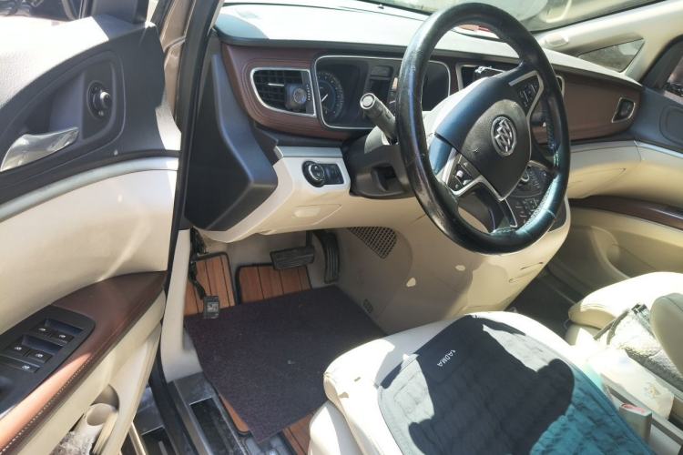 Used Buick GL8 2014 3.0L GT Luxury Business Haoya Edition Driver Seat