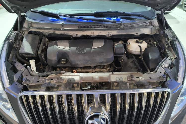 Used Buick GL8 2014 3.0L GT Luxury Business Haoya Edition Engine Bay