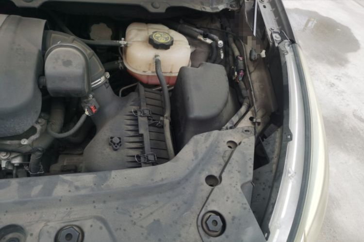 Used Buick GL8 2014 3.0L GT Luxury Business Haoya Edition Engine Bay Left