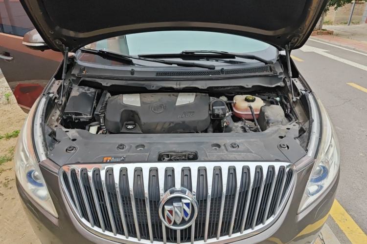 Used Buick GL8 2014 3.0L GT Luxury Business Haoya Edition Engine Bay