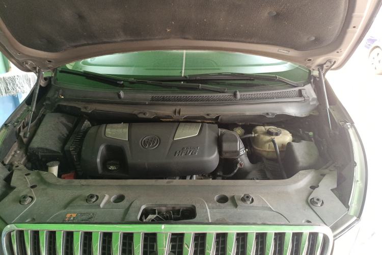 Used Buick GL8 2014 3.0L XT Luxury Business Flagship Edition Engine Bay