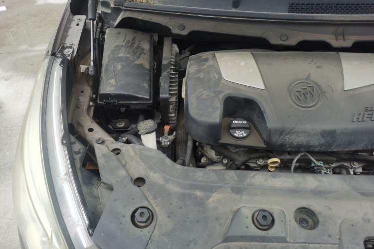 Used Buick GL8 2014 3.0L GT Luxury Business Haoya Edition Engine Bay Right
