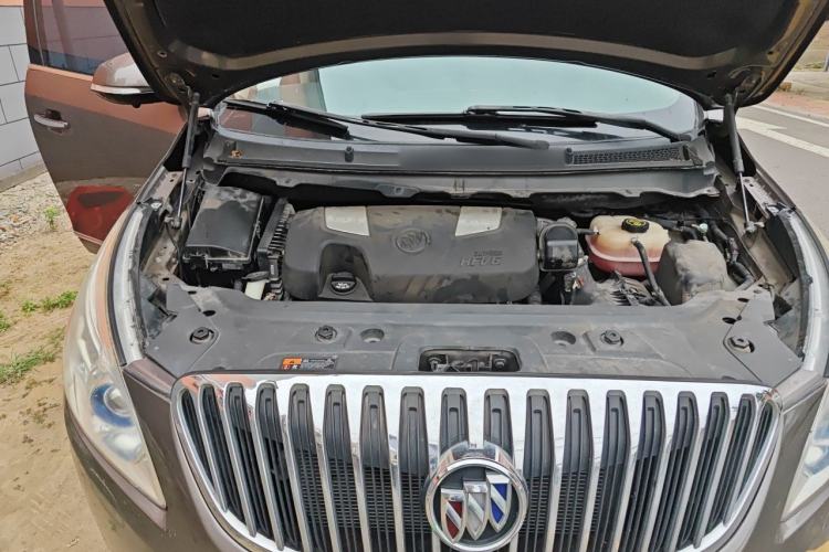 Used Buick GL8 2014 3.0L GT Luxury Business Haoya Edition Engine Bay Right