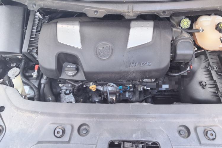 Used Buick GL8 2014 3.0L GT Luxury Business Haoya Edition Engine Bay