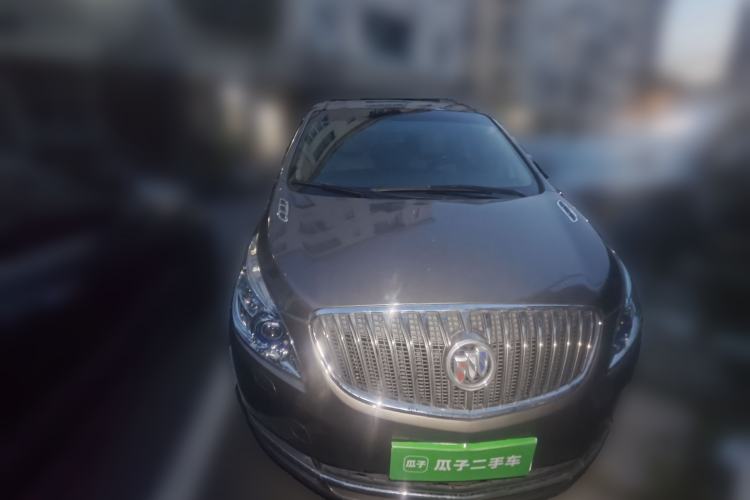 Used Buick GL8 2014 3.0L GT Luxury Business Haoya Edition Front