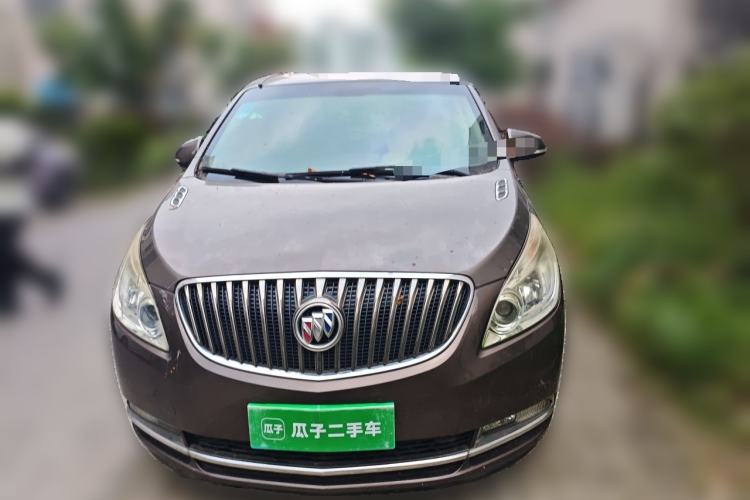 Used Buick GL8 2014 2.4L CT Luxury Business Comfort Edition Front