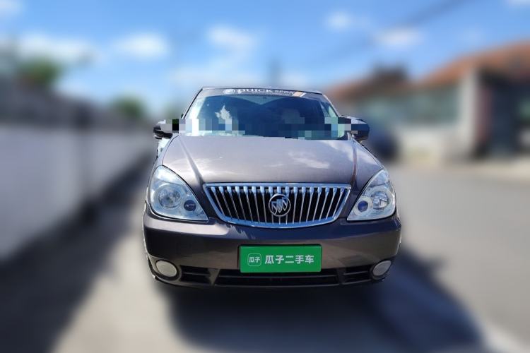 Used Buick GL8 2014 2.4L Comfort Edition Front