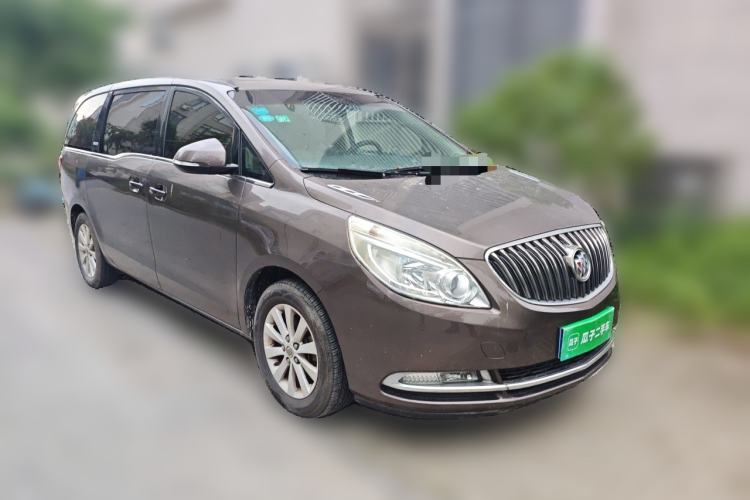 Used Buick GL8 2014 2.4L CT Luxury Business Comfort Edition Front Right 45 Deg