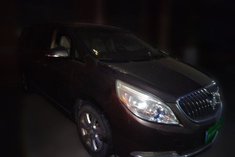 Used Buick GL8 2014 3.0L XT Luxury Business Flagship Edition Front Right 45 Deg