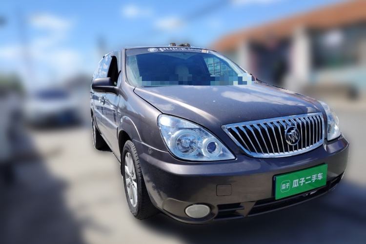 Used Buick GL8 2014 2.4L Comfort Edition Front Right 45 Deg