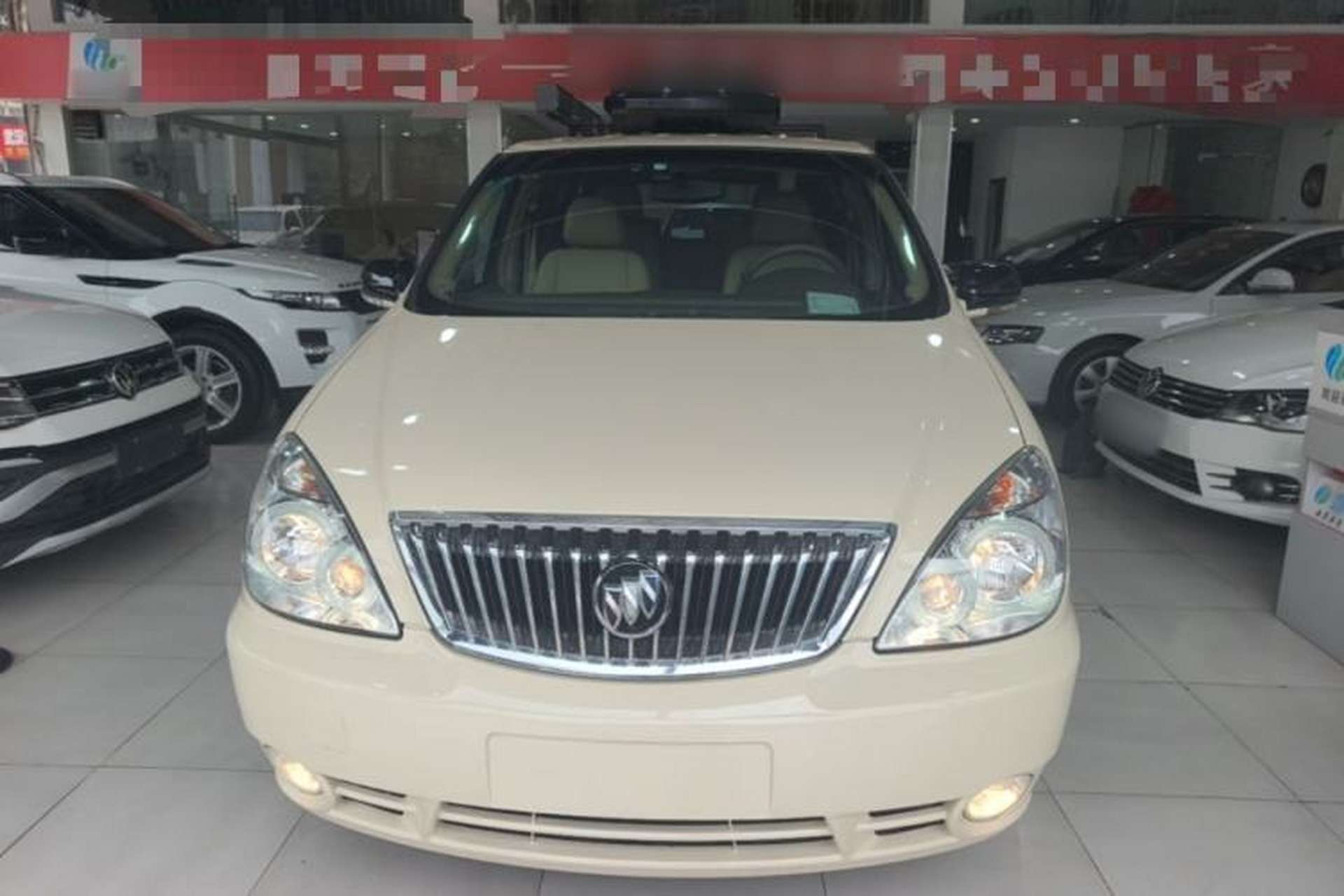 Used Buick GL8 2014 2.4L Classic Edition Front