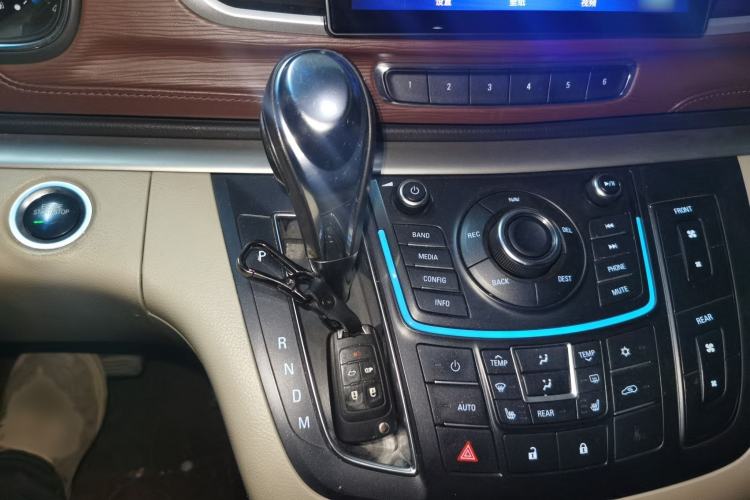 Used Buick GL8 2014 3.0L GT Luxury Business Haoya Edition Gear Lever
