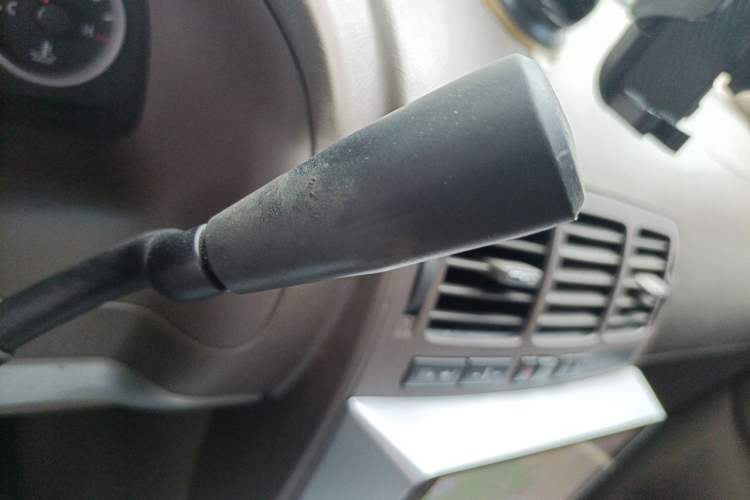 Used Buick GL8 2014 2.4L Classic Edition Gear Lever