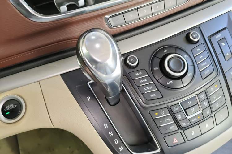Used Buick GL8 2014 3.0L XT Luxury Business Flagship Edition Gear Lever