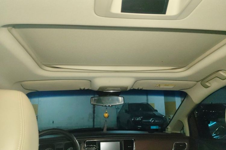 Used Buick GL8 2014 3.0L GT Luxury Business Haoya Edition Headliner