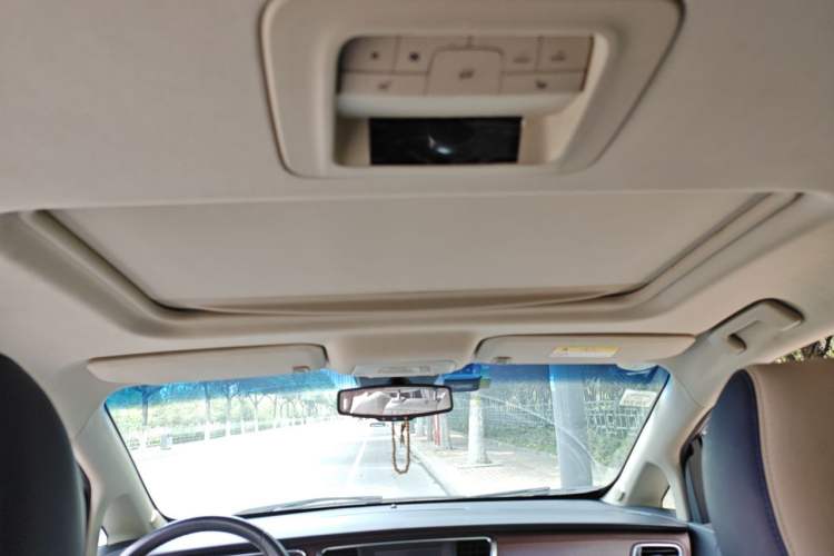 Used Buick GL8 2014 3.0L GT Luxury Business Haoya Edition Headliner