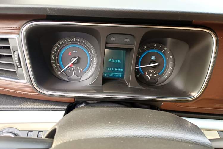 Used Buick GL8 2014 2.4L CT Luxury Business Comfort Edition Instrument Cluster