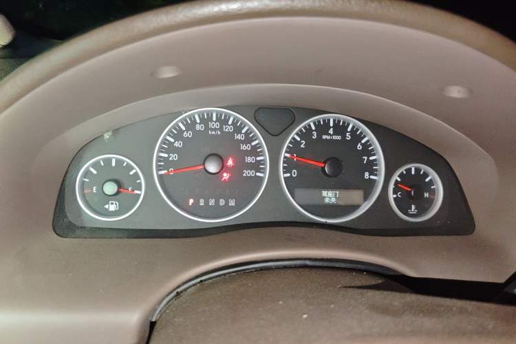 Used Buick GL8 2014 2.4L Classic Edition Instrument Cluster