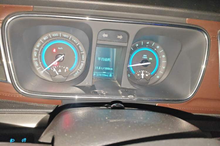 Used Buick GL8 2014 2.4L CT Luxury Business Comfort Edition Instrument Cluster
