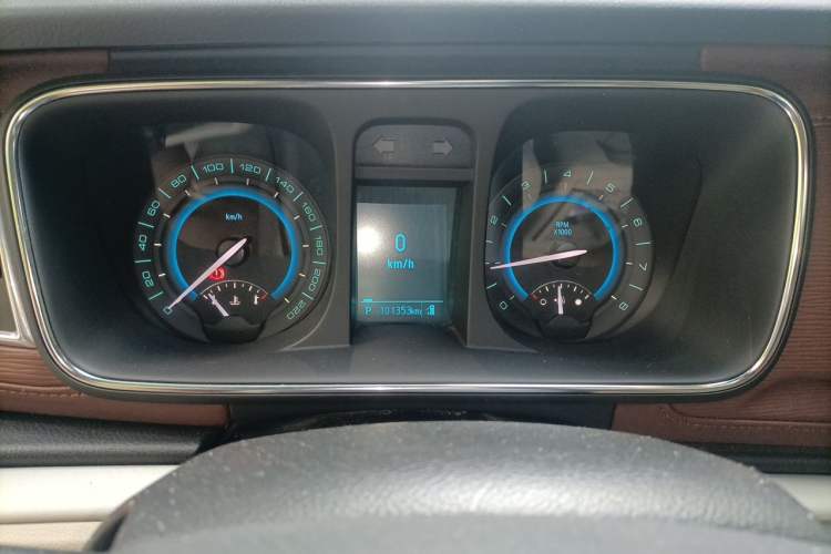 Used Buick GL8 2014 3.0L XT Luxury Business Flagship Edition Instrument Cluster