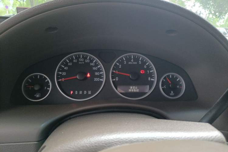 Used Buick GL8 2014 2.4L Classic Edition Instrument Cluster