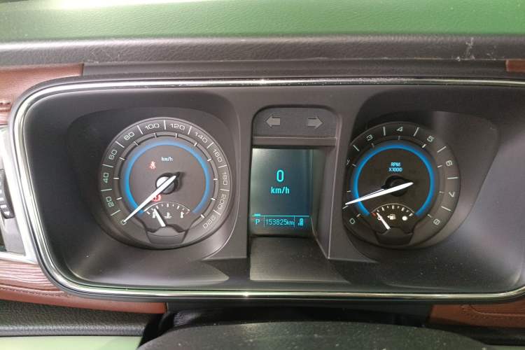 Used Buick GL8 2014 3.0L XT Luxury Business Flagship Edition Instrument Cluster