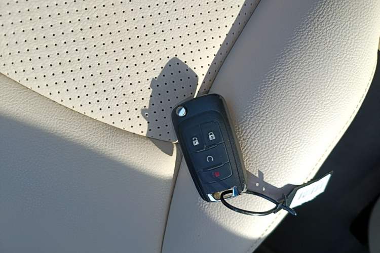 Used Buick GL8 2014 2.4L CT Luxury Business Comfort Edition Interior 1