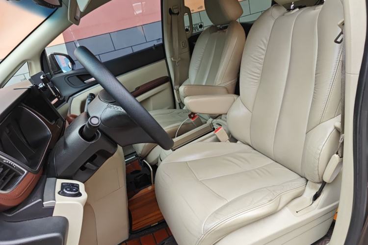 Used Buick GL8 2014 3.0L GT Luxury Business Haoya Edition Left Front Seat
