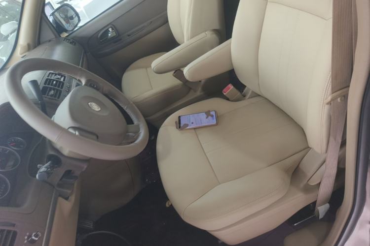 Used Buick GL8 2014 2.4L Classic Edition Left Front Seat
