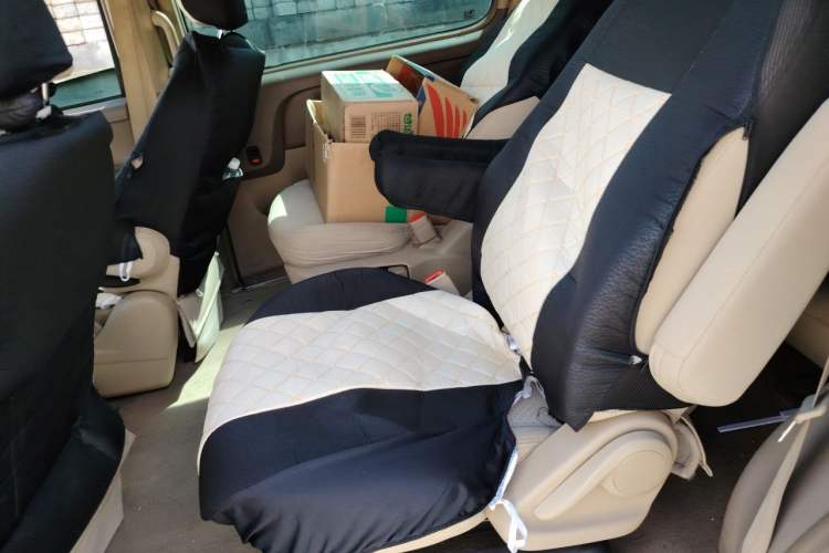 Used Buick GL8 2014 2.4L Comfort Edition Left Rear Seat
