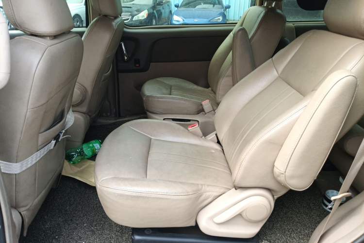 Used Buick GL8 2014 2.4L Classic Edition Left Rear Seat