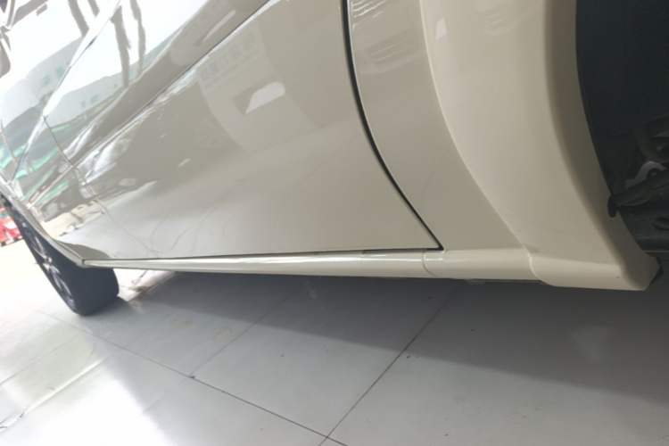 Used Buick GL8 2014 2.4L Classic Edition Left Side Sill