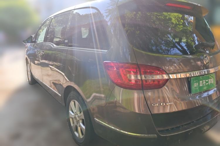 Used Buick GL8 2014 3.0L XT Luxury Business Flagship Edition Rear Left 45 Deg