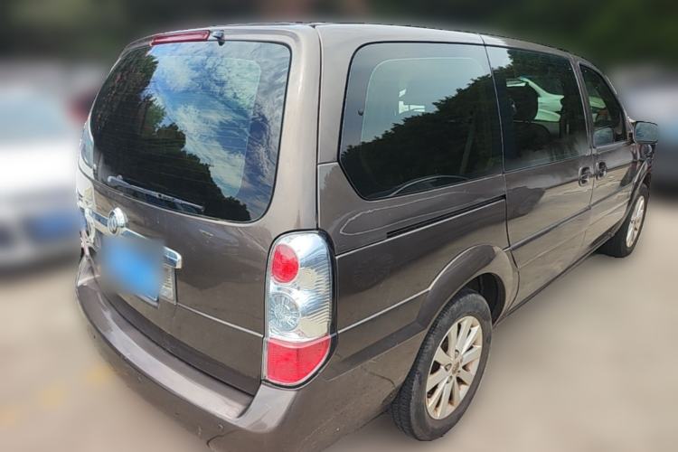 Used Buick GL8 2014 2.4L Classic Edition Rear Right 45 Deg