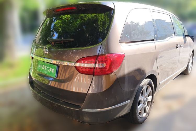Used Buick GL8 2014 3.0L XT Luxury Business Flagship Edition Rear Right 45 Deg
