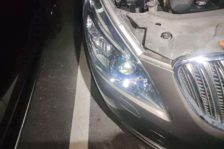 Used Buick GL8 2014 3.0L GT Luxury Business Haoya Edition Right Front Headlight