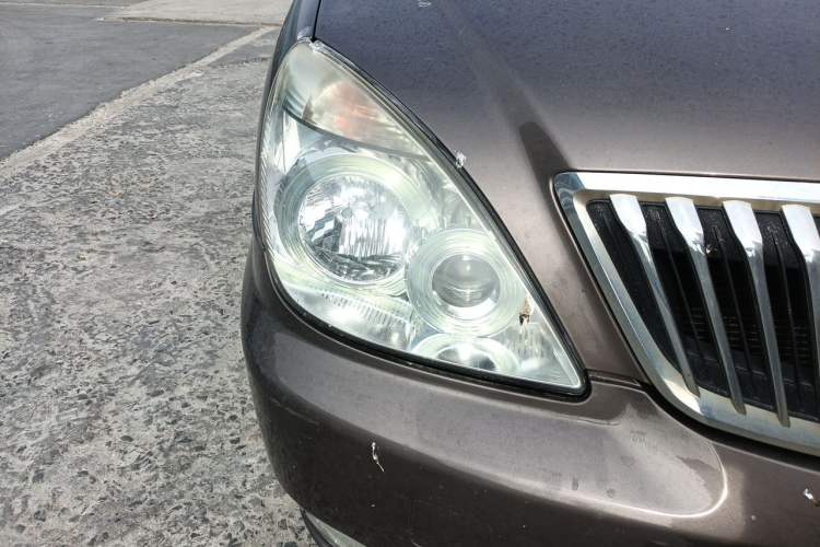 Used Buick GL8 2014 2.4L Classic Edition Right Front Headlight