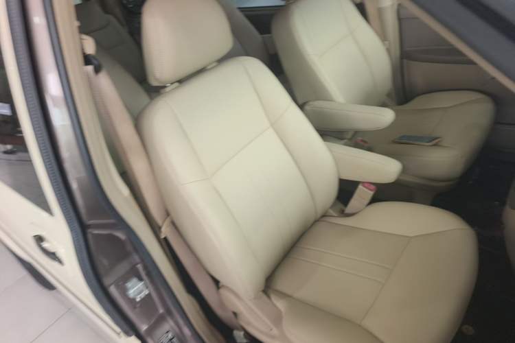 Used Buick GL8 2014 2.4L Classic Edition Right Front Seat