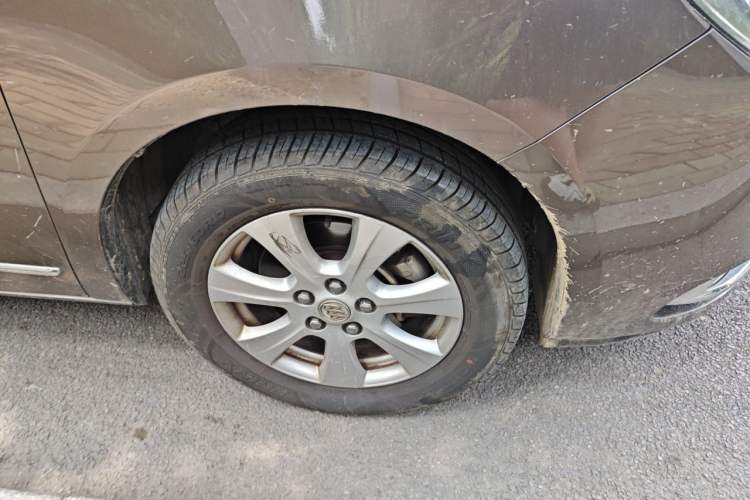 Used Buick GL8 2014 3.0L GT Luxury Business Haoya Edition Right Front Wheel Hub