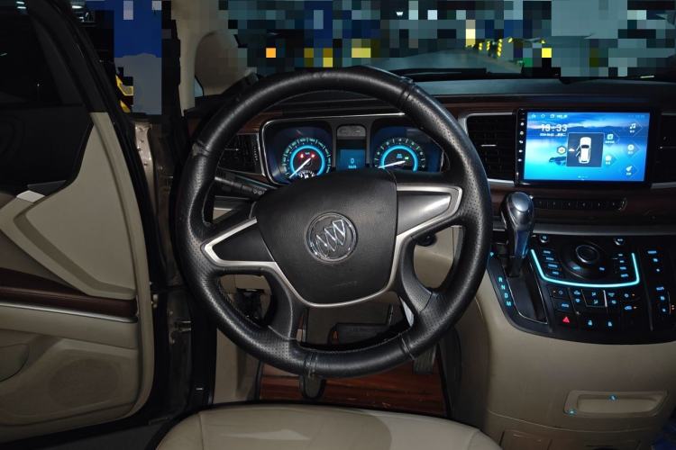 Used Buick GL8 2014 2.4L CT Luxury Business Comfort Edition Steering Wheel
