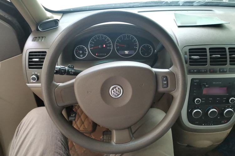 Used Buick GL8 2014 2.4L Classic Edition Steering Wheel