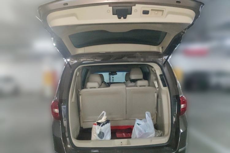Used Buick GL8 2014 3.0L GT Luxury Business Haoya Edition Trunk