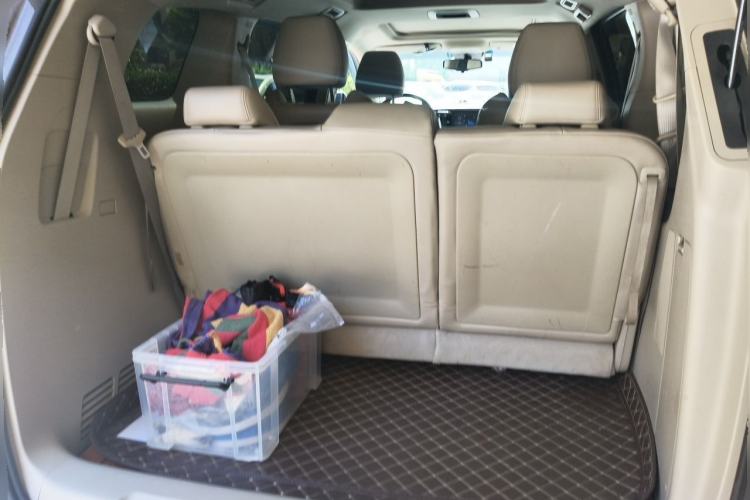 Used Buick GL8 2014 3.0L GT Luxury Business Haoya Edition Trunk
