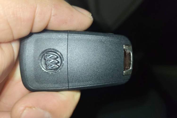 Used Buick GL8 2014 3.0L GT Luxury Business Haoya Edition Vehicle Key